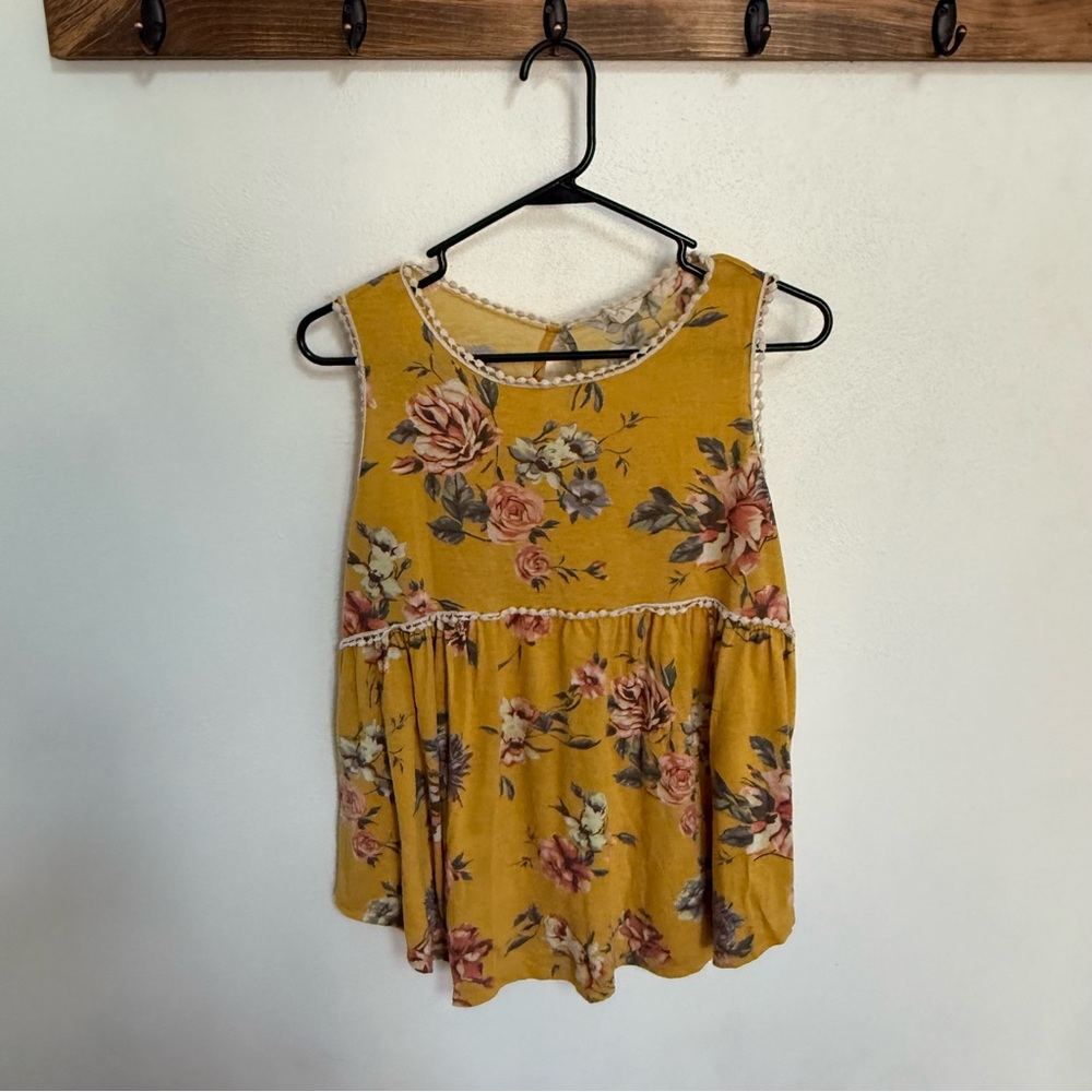 1.4.3. Story by Line Up Mustard Floral Tank Top